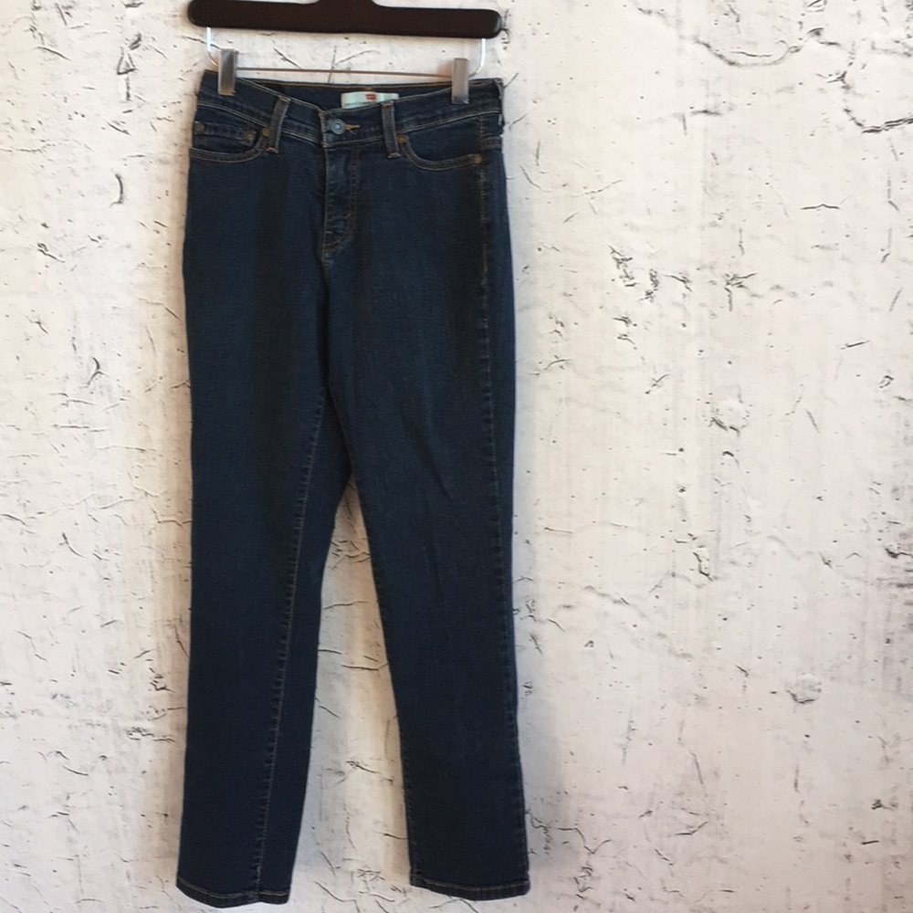 PERFECTLY SLIMMING LEVI 512 STRAIGHT LEG